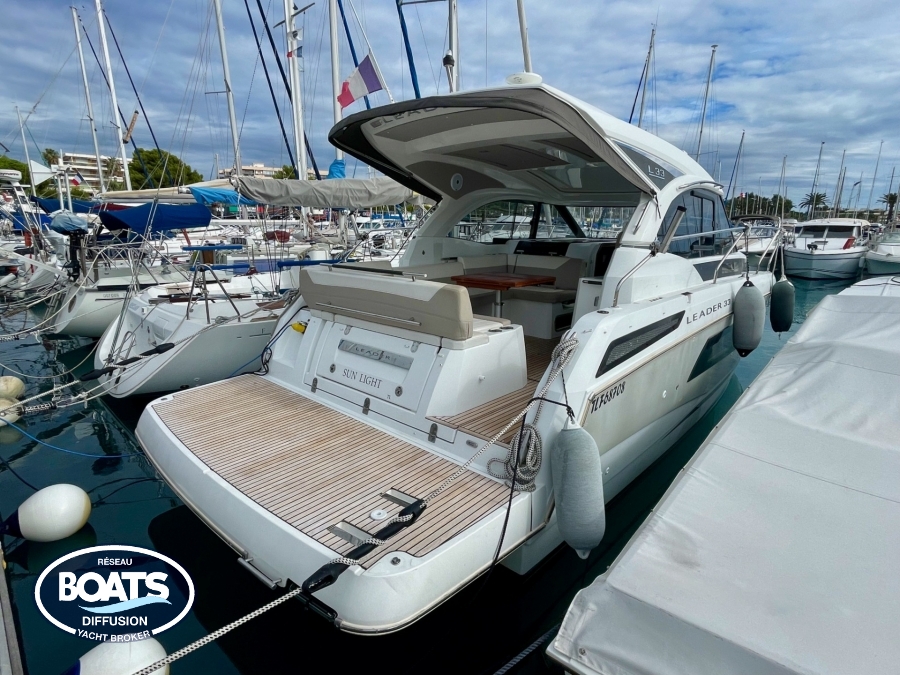 JEANNEAU LEADER 33