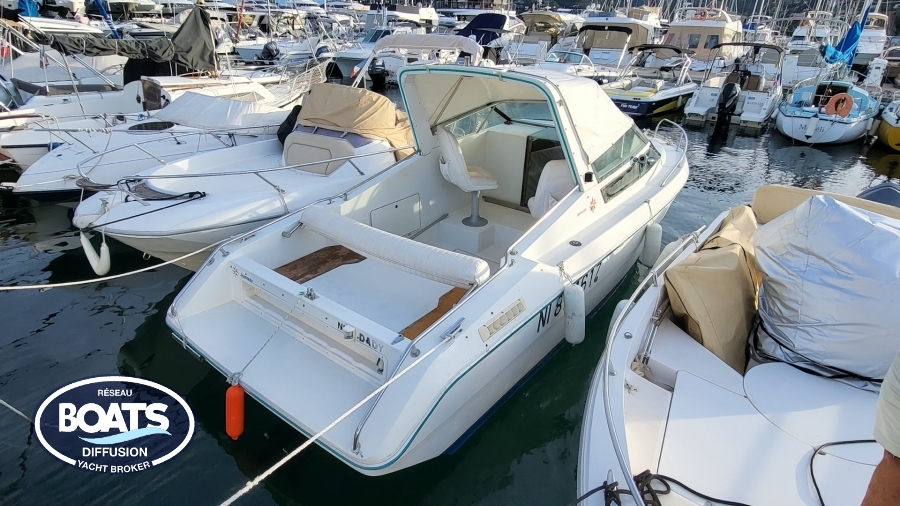 JEANNEAU LEADER 650 PERFORMANCE