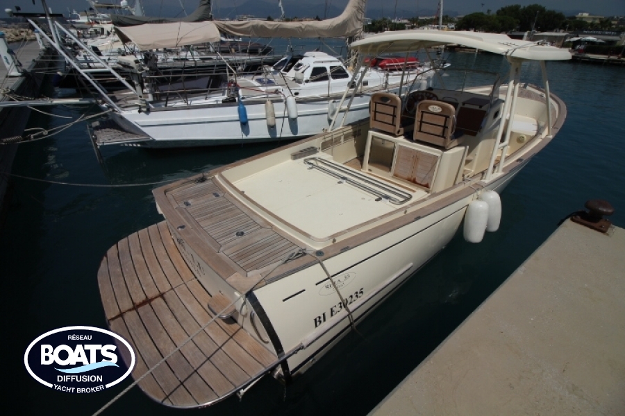 RHEA MARINE RHEA 35 OPEN