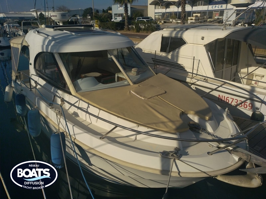 BENETEAU ANTARES 8