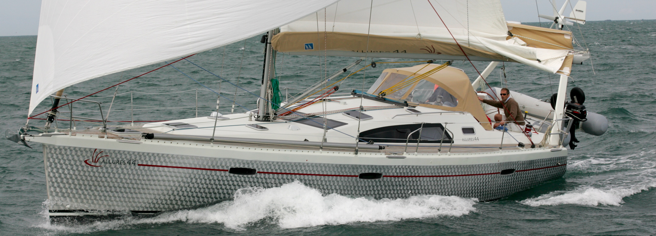 Allure 44