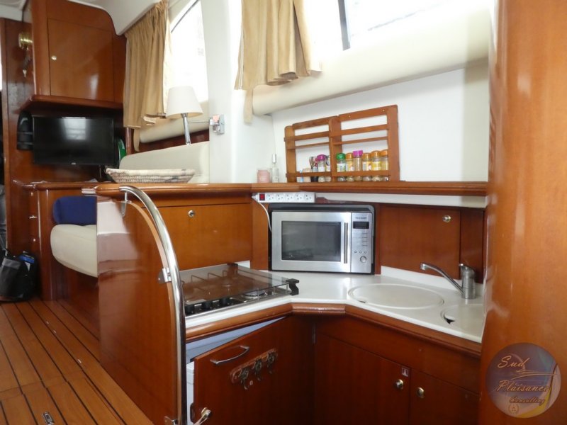 Jeanneau Prestige 36 Fly