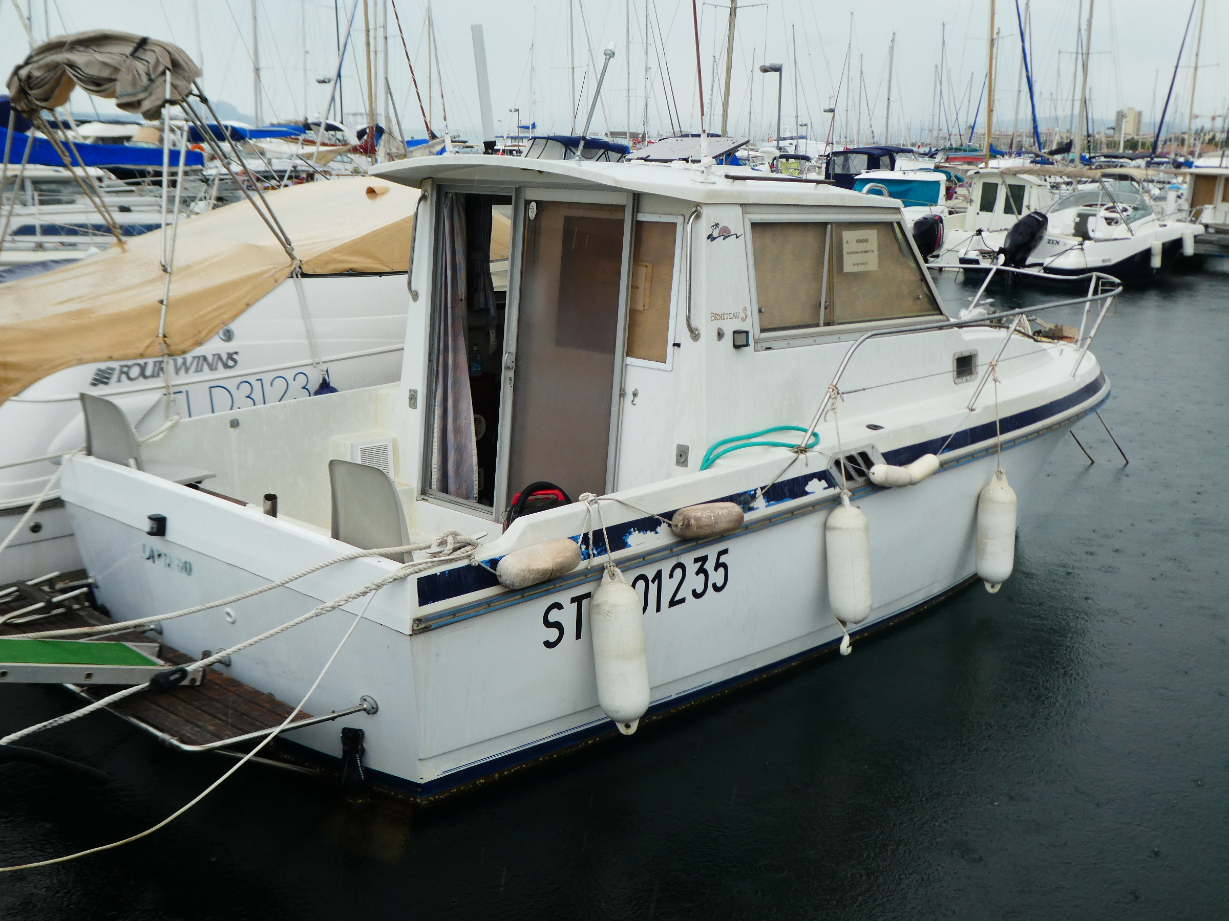 Beneteau ANTARES 730