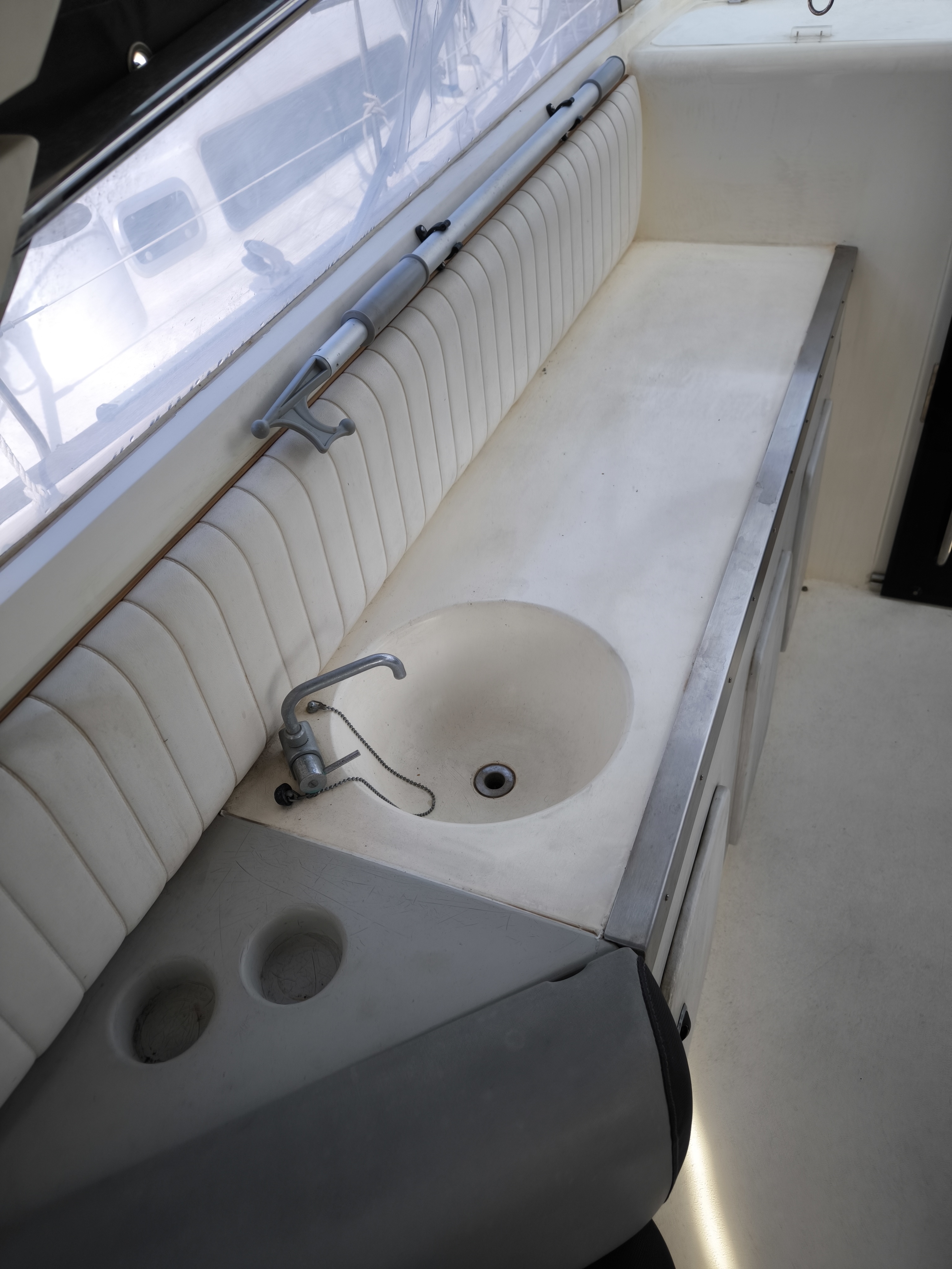 Sunseeker Martinique 36