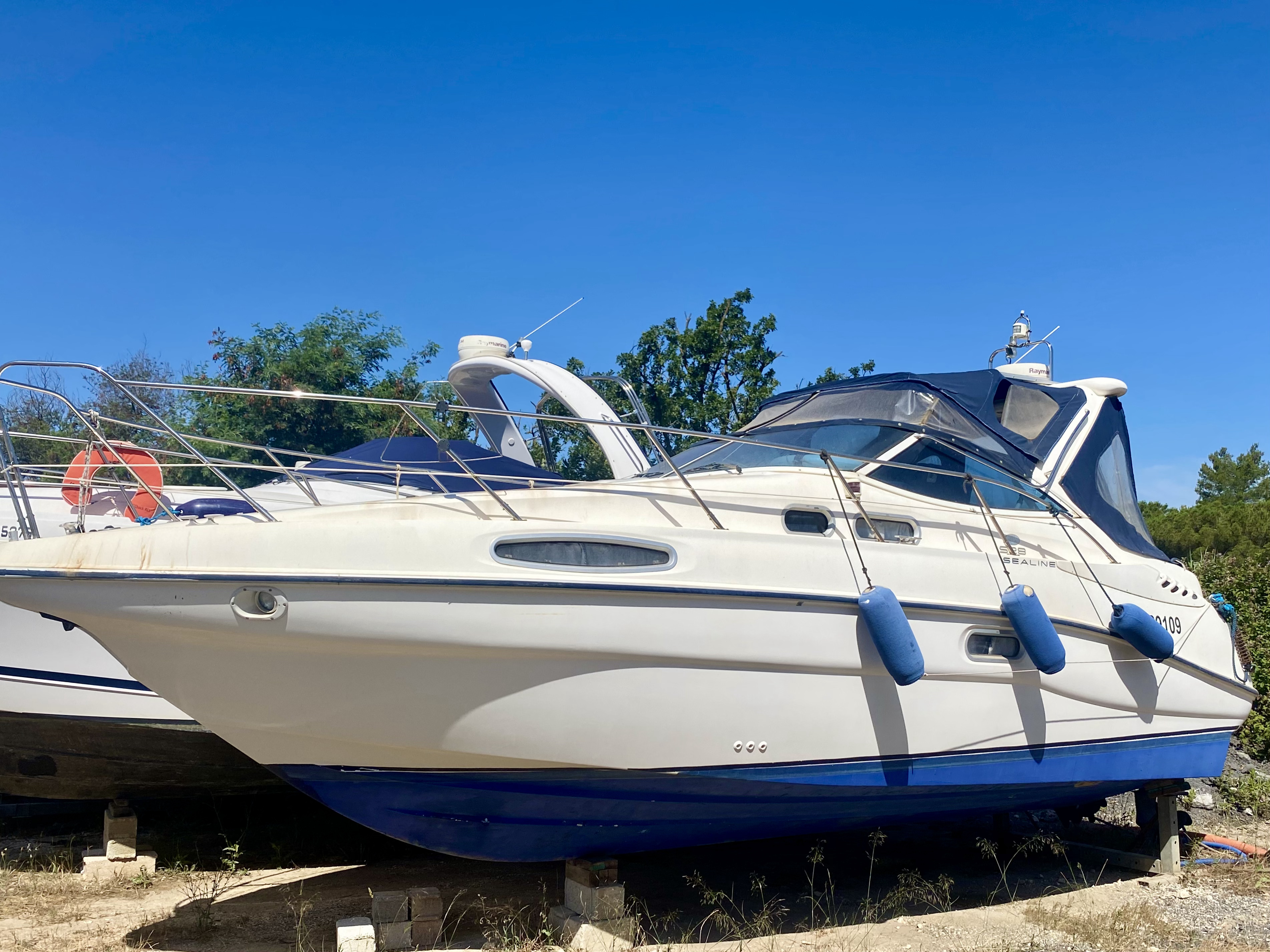 Sealine Sealine S28