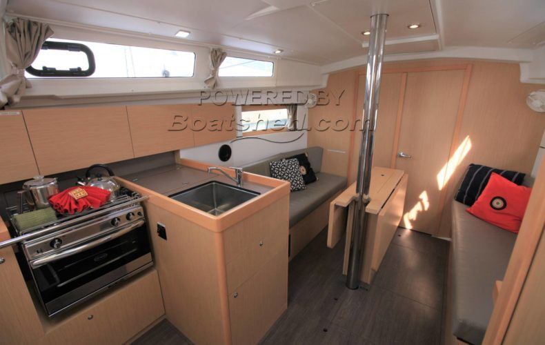 Beneteau Oceanis 35.1