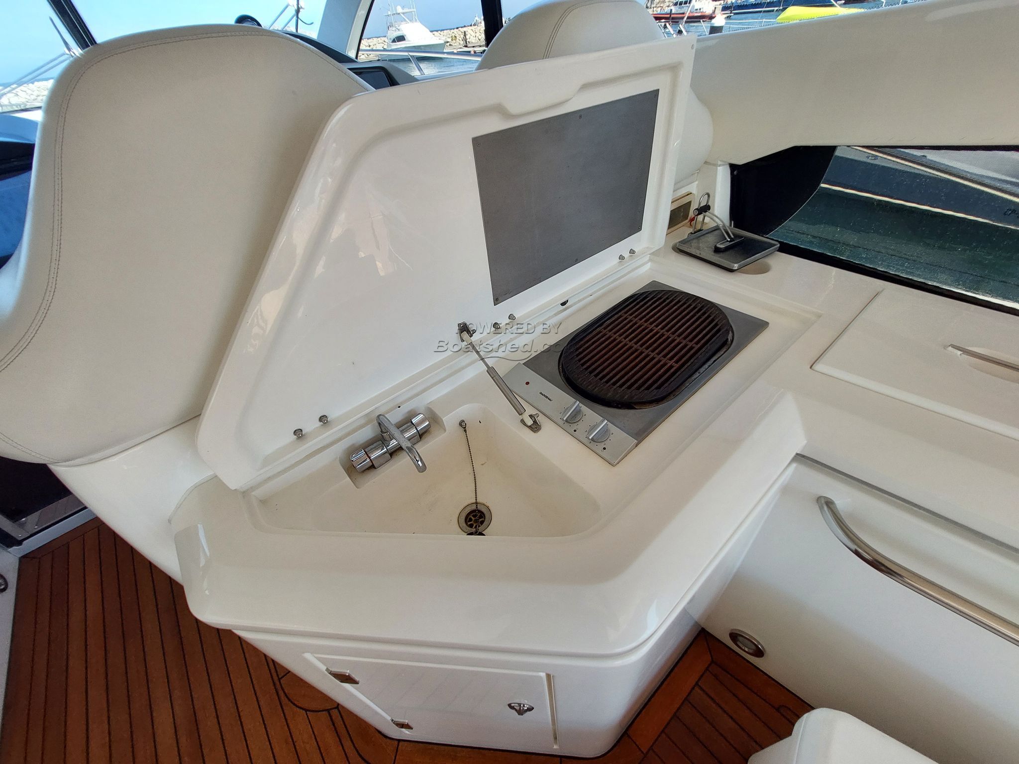 Sunseeker Predator 68