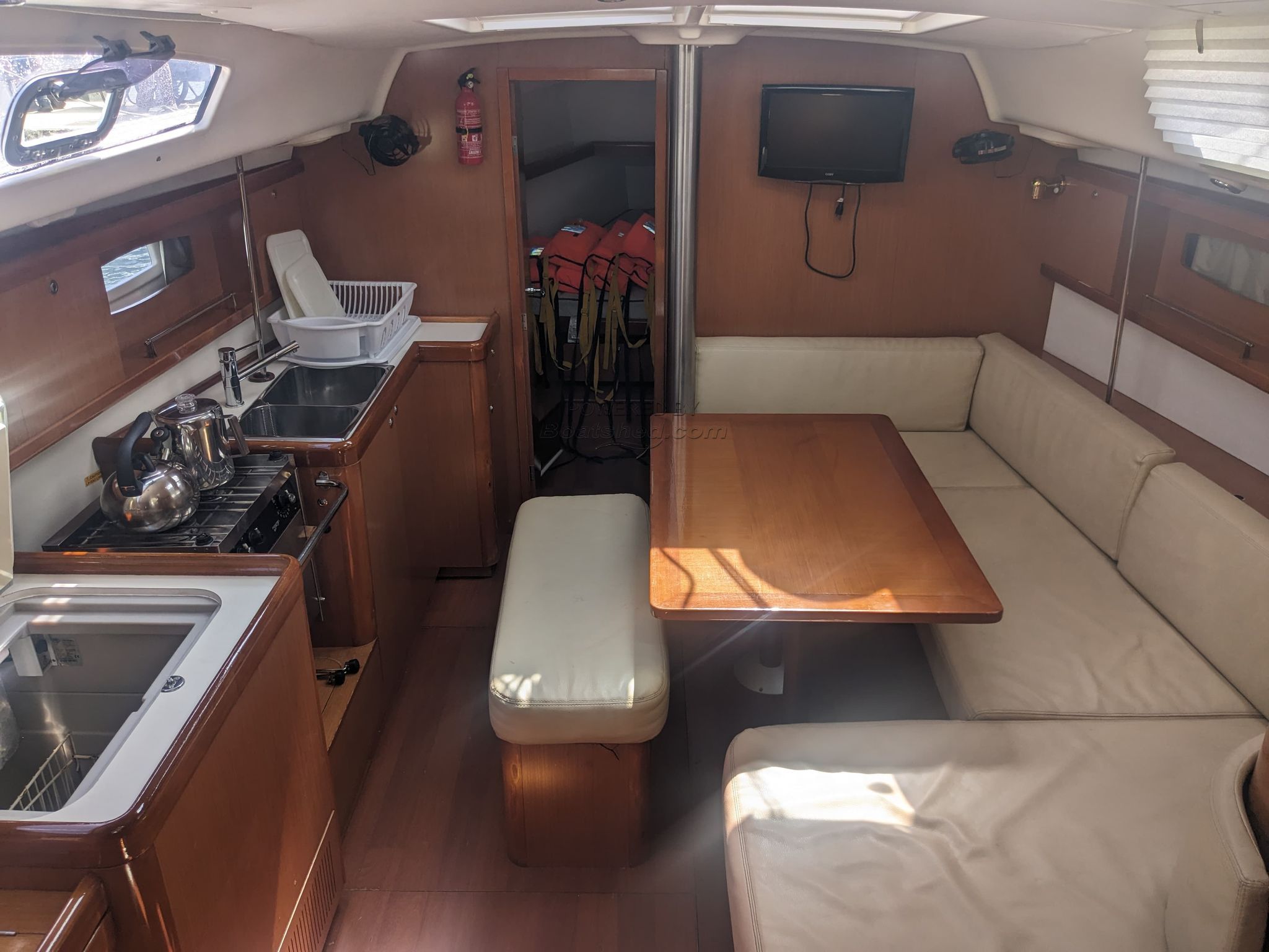 Beneteau Oceanis 40