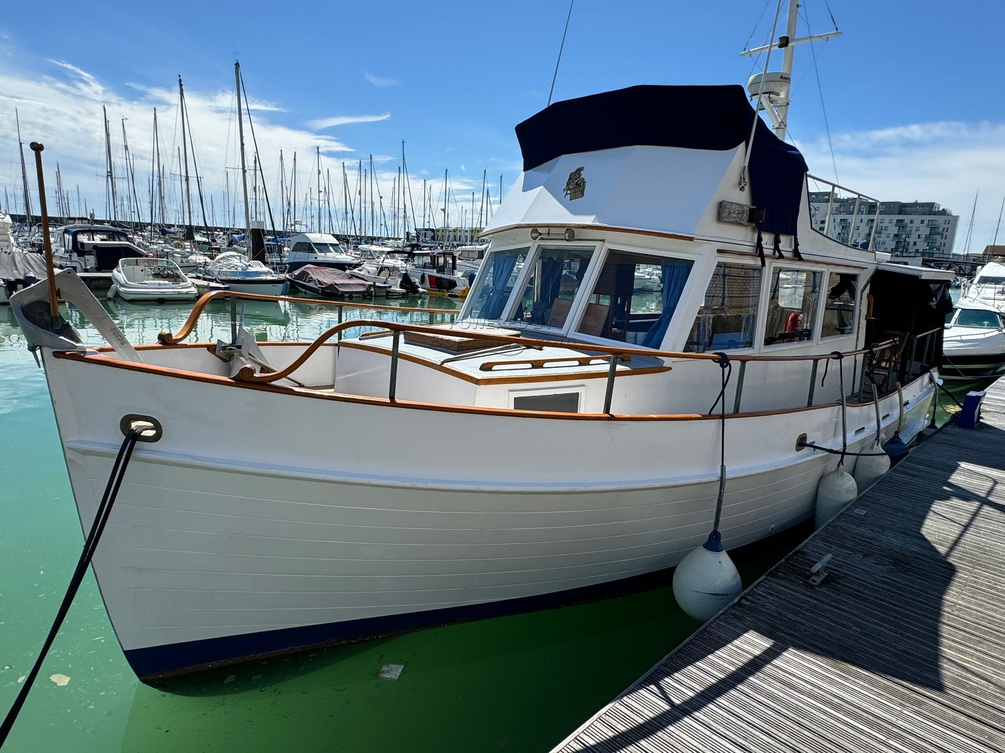 Grand Banks 32