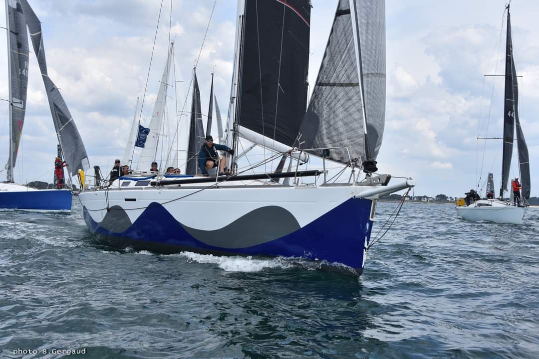 DUFOUR 44 RACE