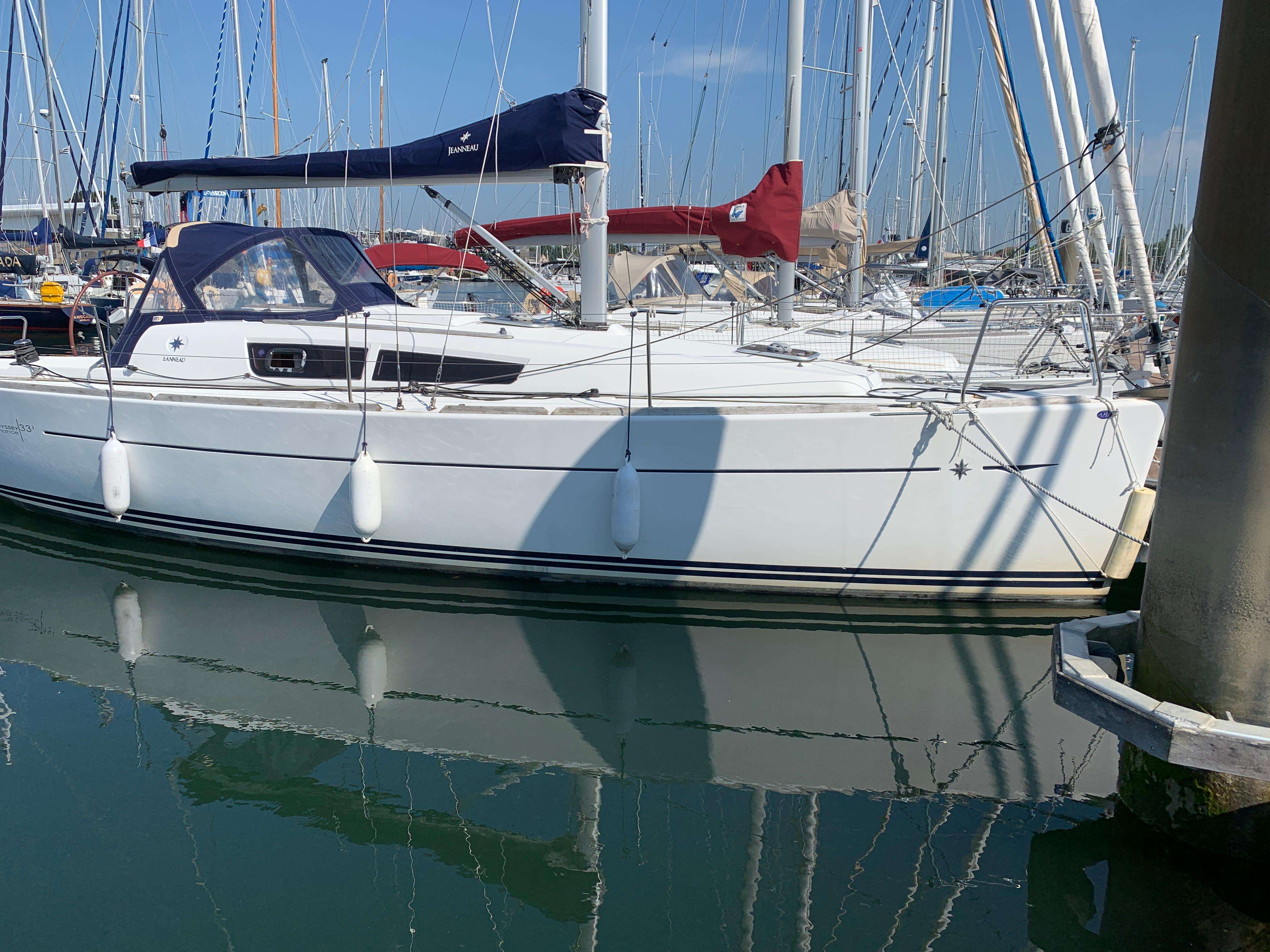 JEANNEAU SUN ODYSSEY 33 I PERFORMANCE